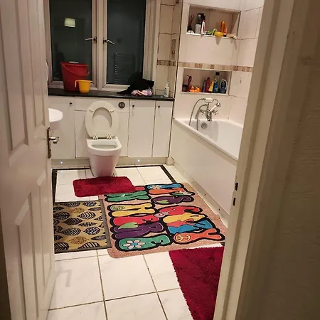 Wembley Stadium Homestay London