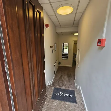 Cosy Flat, Long Term Welcome *