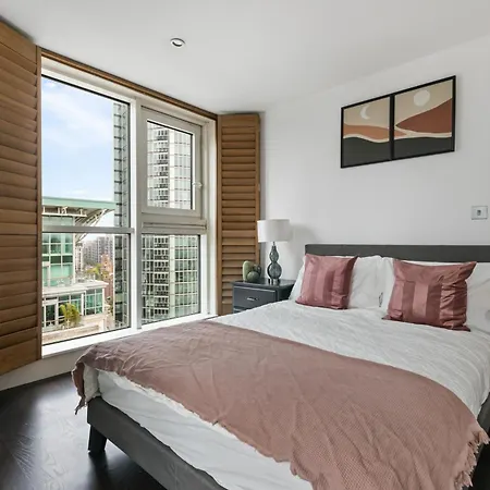 Incredible Skyline Riverview Zone 1 Appartamento *