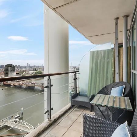 Incredible Skyline Riverview Zone 1 Appartamento
