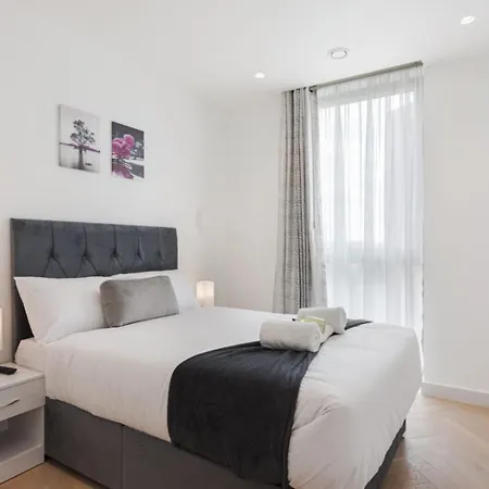 Lägenhet Melrose Place 7beds Free Wifi Wembley Stadium 15mins To London