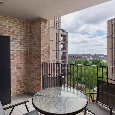 Lägenhet Melrose Place 7beds Free Wifi Wembley Stadium 15mins To London