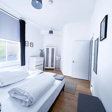 Cosy Camden - On 1st Floor * London