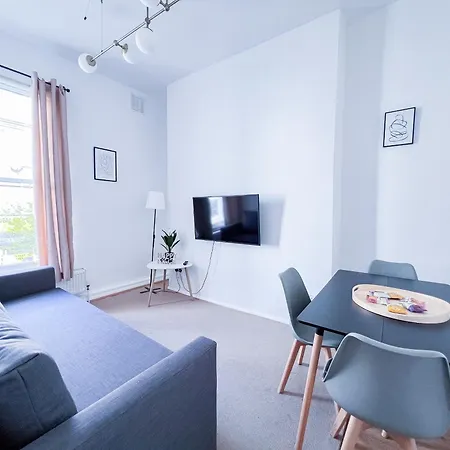 Cosy Camden - On 1st Floor London