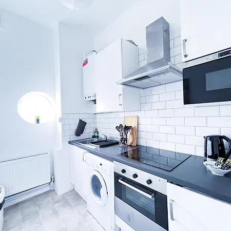 Cosy Camden - On 1st Floor Apartment London