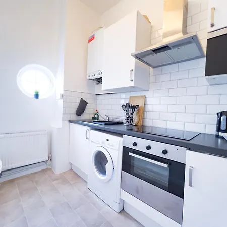 Cosy Camden - On 1st Floor * London