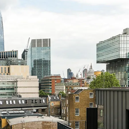 Apartment 16 Minutes Walk To Eye, Shard View And Balcony
