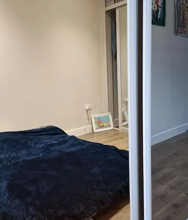 Stylish And Spacious New Flat Apartment *