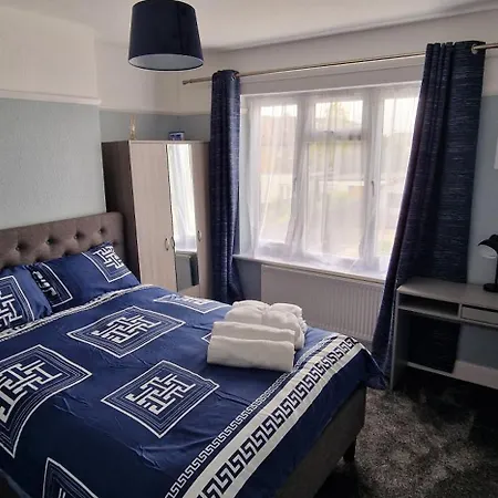 Homestay Rowan Crescent's Luxury Stay-in 3 *
