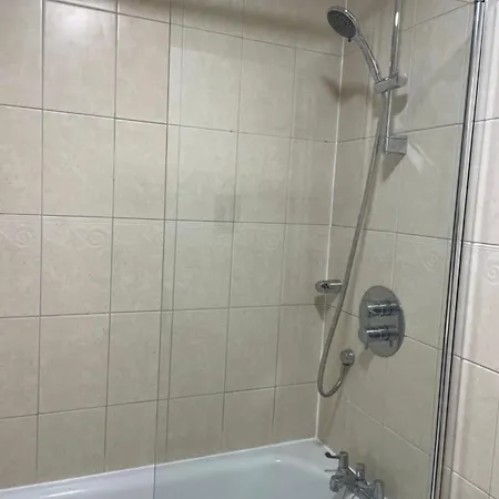 Stunning One Bedroom Flat In London Apartment