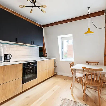 Trendy Southwark Apartment *