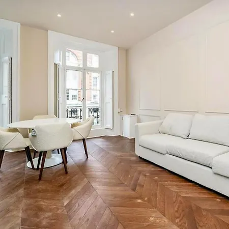 Stylish & Spacious 1 Bedroom Flat In Camden Apartment *