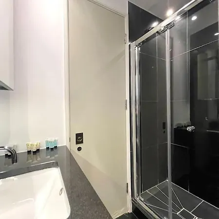 Le Cheval - Chelsea Apartment *