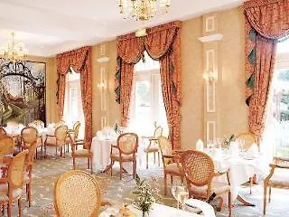 Coulsdon Manor And Golf Club Casa di campagna *