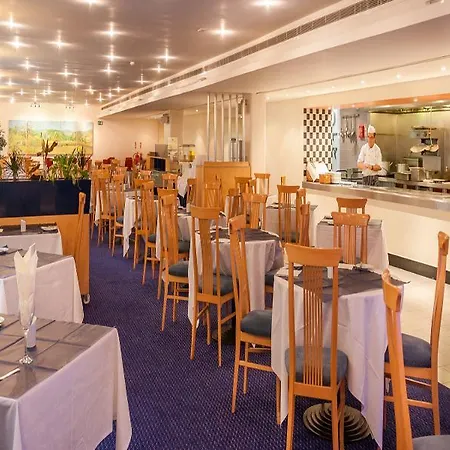 希思罗圣吉尔斯 - 圣吉尔斯酒店 3* Feltham