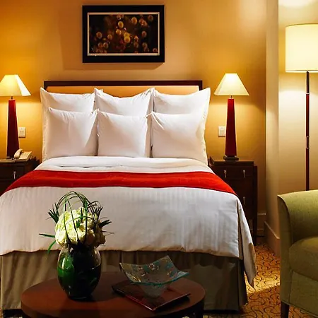 Marriott Canary Wharf 호텔 5*