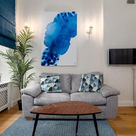 アパート Guestready - Lovely 1br By Hyde Park ロンドン