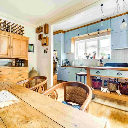 Guestready - A Charming In Fulham Town Apartment *