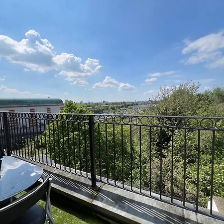 Apartment Comfy 2 Bedroom - Finchley Road,