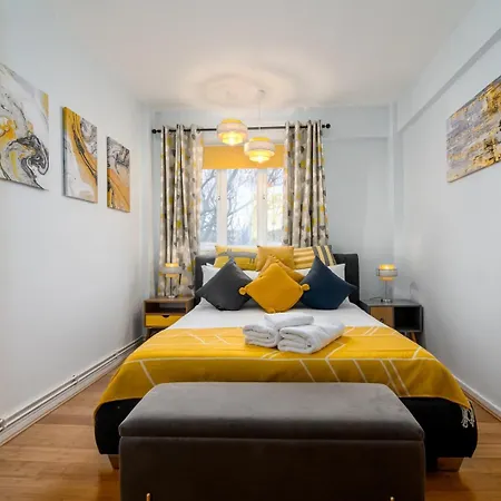 Guestready - Vibrant Near Eye Apartment *