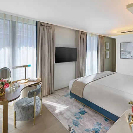 Mandarin Oriental Mayfair, 酒店