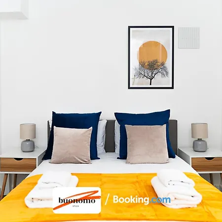 Three Bedroom At Buonomo Short Lets & Serviced With Netflix & Games Appartement