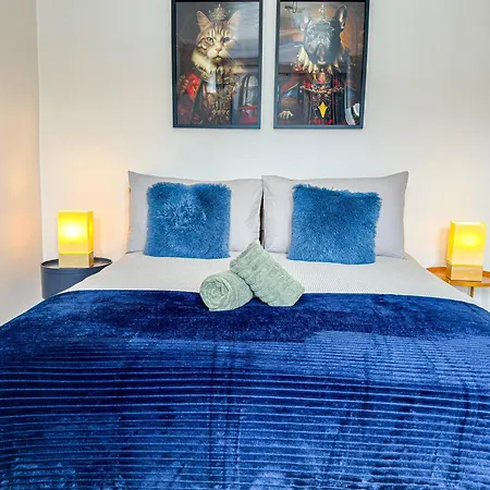 Stylish 1-bed Flat In Willesden With Private Patio * Londres