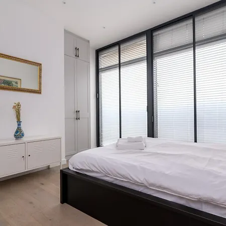Guestready - Industrial Chic In Hackney