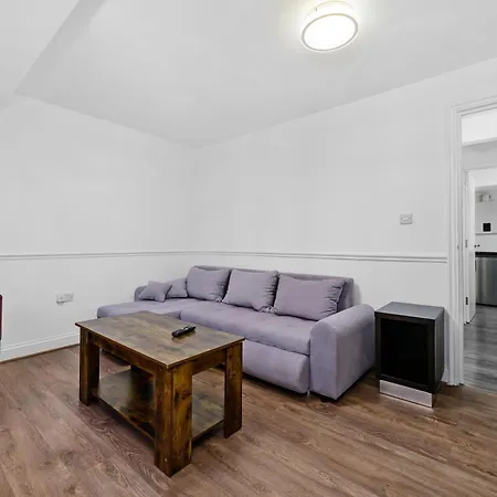 Fitzrovia Modern Apartment