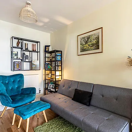 Apartment Terrace *