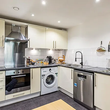 Apartment Terrace London