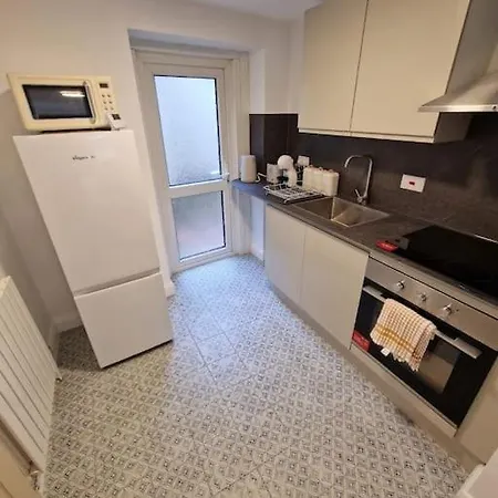 Cozy Near Kings Cross Apartment London