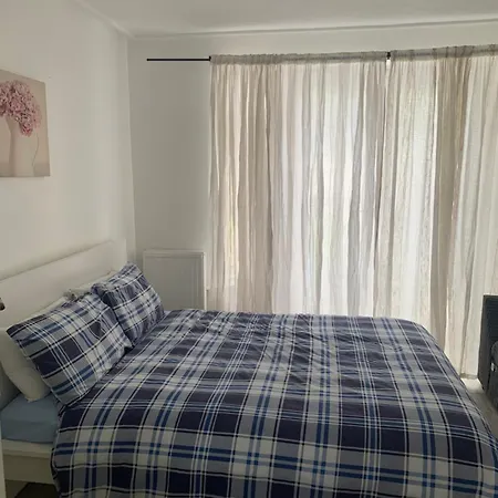 Homestay Large Double Ovo Wembley Stadium