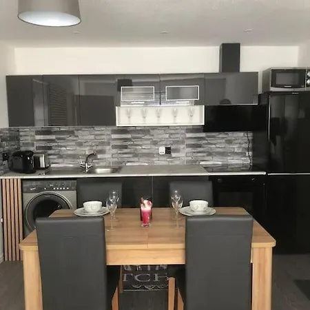 Lovely 1-bedroom In * London
