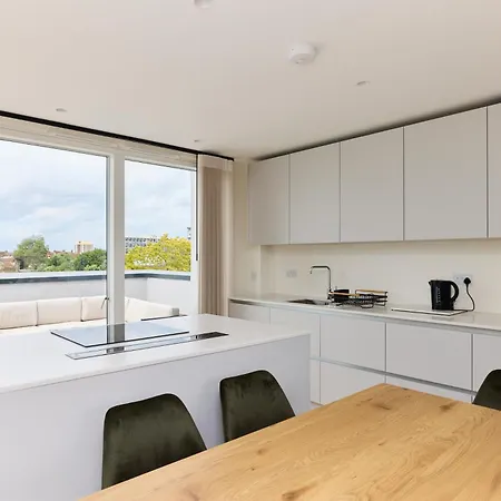 Apartment The East Mile Quarters - Gorgeous 3bdr Flat With Balcony *