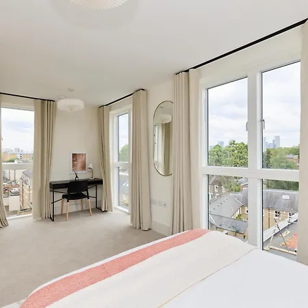 Apartment The East Mile Quarters - Gorgeous 3bdr Flat With Balcony