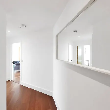 Pass The Keys Panoramic Views Centralparking Apartment *