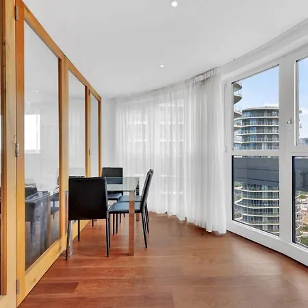 Apartment Pass The Keys Panoramic Views Centralparking London