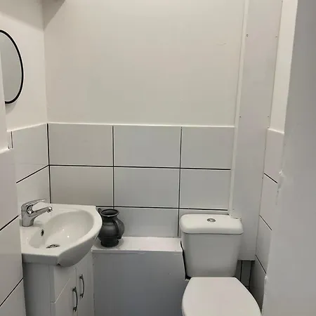 Apartment-sleep6-wifi-family Friendly * London