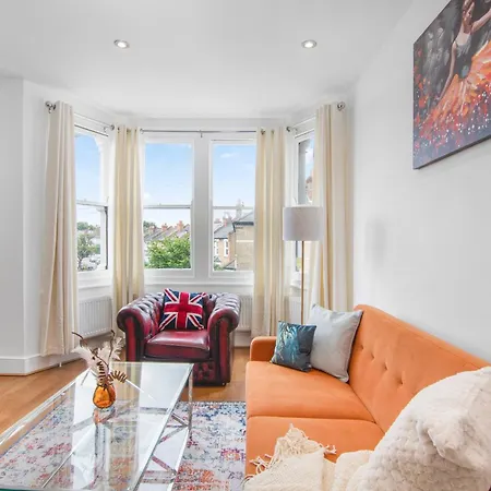 Appartamento Onsitestays - Bright Spacious 2-br, Wifi And Lots Of Street Parking *
