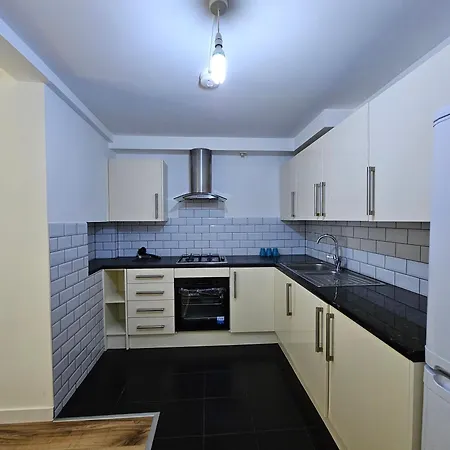 Apartment Aldgate