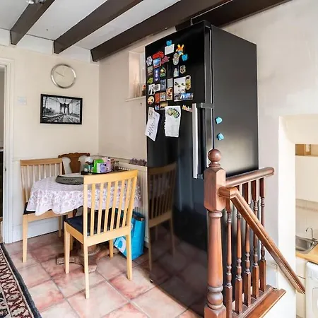 Central Shared Flat Apartment