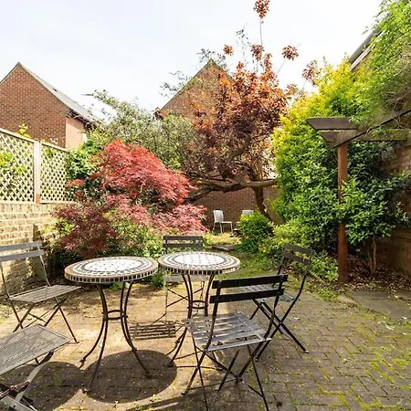Central Shared Flat Apartment