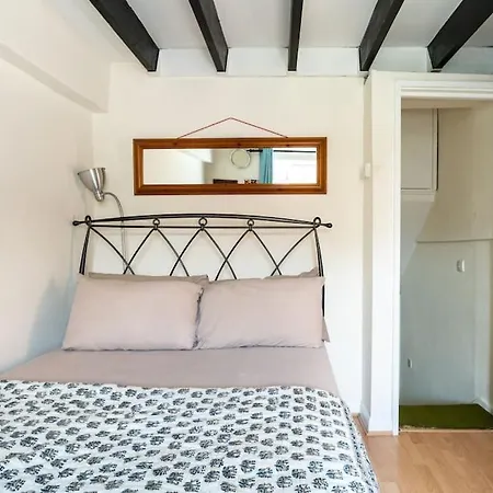 Central Shared Flat Apartment London