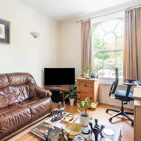 Central Shared Flat London