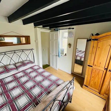 Central Shared Flat * London