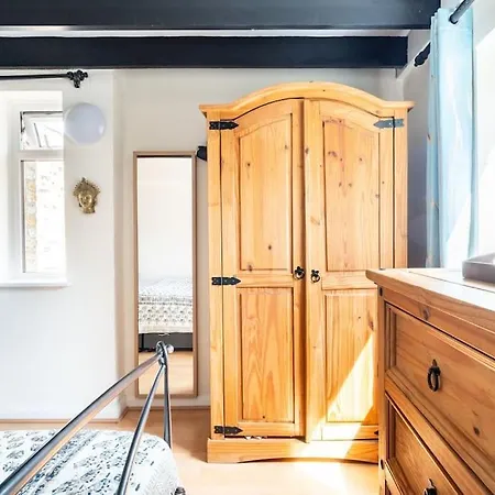 Apartment Central Shared Flat London