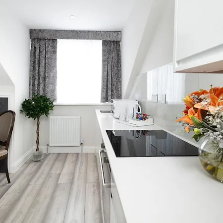 Western Chiswick Palace&suites 3*