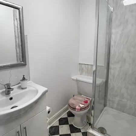 Apartment Lovely On Finchley Road