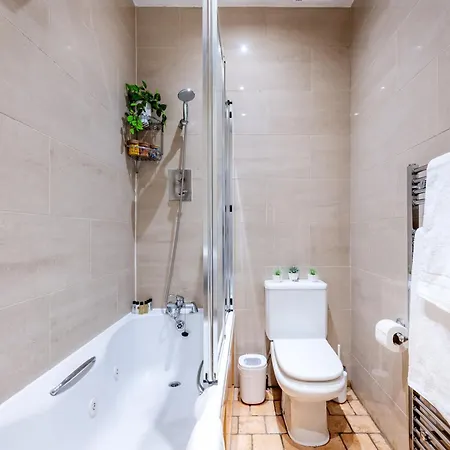 Welcome Theatreland Apartment London